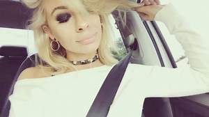 👁🖤🎉 | Andie Case