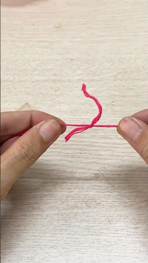 The Strongest Way to Tie Yarn Together! 🧶 | The Handy Way