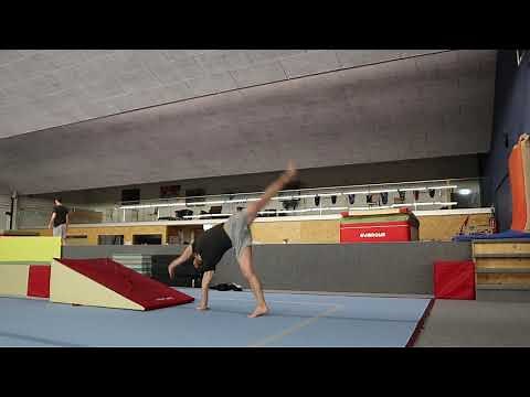 10-03 - CARTWHEEL FROM KNEE STAND FROM WEDGE - Round off / Rondat Progression - Gymnastic Skills