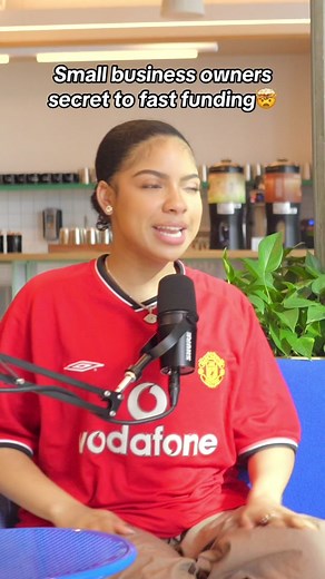 Unlocking the secrets of merchant cash advances! 💰 Whether you're a seasoned merchant or new to the game, this reel breaks down everything you need to know. Knowledge is power! 💡 #MerchantCashAdvance #FinancialEducation #smallbusiness #funding