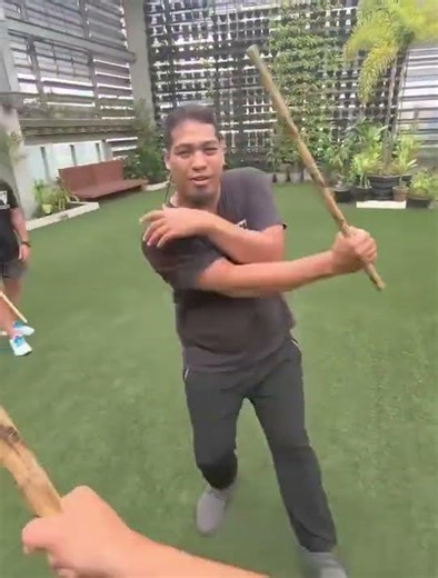 First person view of blocking fundamentals forward and backward.#arnis #kali #eskrima #martialarts