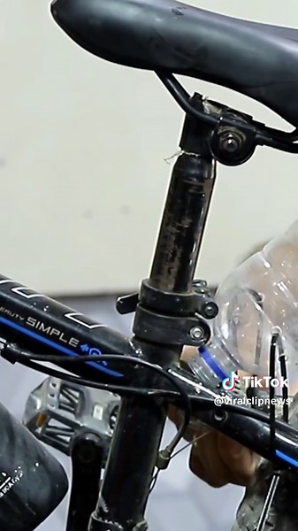 Plastic Bottle Bike Hacks: DIY Sound Effects & Custom Mudguard Upgrade! #DIY #DrillHack #DIYTool #LifeHack #Motorcycle #Satisfying #Bicycle #DIYProjects #Woodworking #PowerTools #LikeaPro #Tool #Upcycling #CarParts