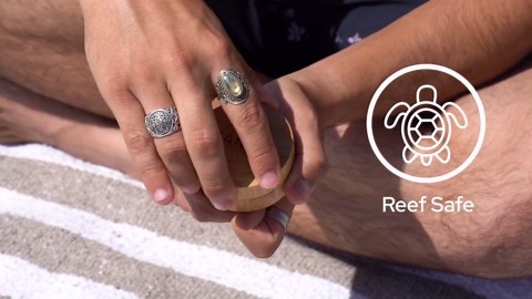 MANDA - Reef Safe Sunscreen - Made of Thanaka, Non-Nano Zinc Oxide & Organic Ingredients - SPF 50 - Travel Size, Waterproof Sunscreen Paste - Applies Thick - 40g