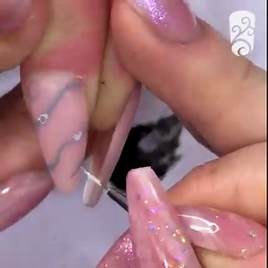 INCREDIBLE 😲 detailed barbed wire ⛓ nail art 💅🏻 | Naio Nails UK