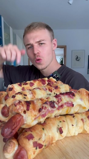 Leckere Pizza Hot Dogs selber machen