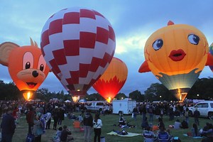 PHOTOS: Hot Air Balloons Wow Sonoma Crowd
