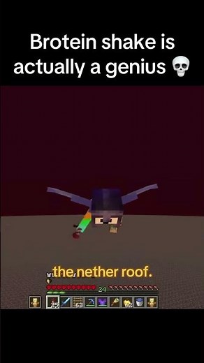 Parrot is actually a genius, how did he escape 💀 #wemmbu #minecraft #eggchan #parrotx2