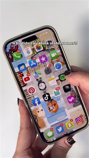 Crafts by Ninja Transfers on Instagram: "The EASIEST and most fun way to make a homemade gift your partner this holiday season is with a little help from @ninjatransfers !! These PermaSticker Spotify code keychains are EVERYTHING 😍🙌✨ #DIY #keychaincustom #homemadegift #handmade #uvdtf"