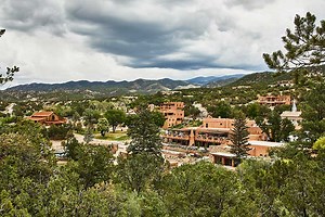 Bishop’s Lodge - SantaFe.com