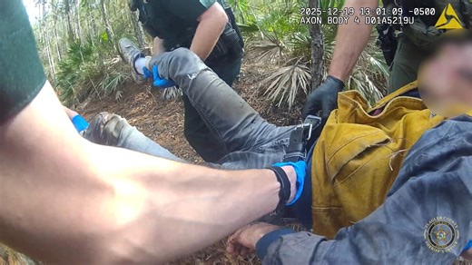 ‘𝐒𝐞𝐞 𝐒𝐨𝐦𝐞𝐭𝐡𝐢𝐧𝐠, 𝐒𝐚𝐲 𝐒𝐨𝐦𝐞𝐭𝐡𝐢𝐧𝐠’ 𝐑𝐞𝐬𝐮𝐥𝐭𝐬 𝐢𝐧 𝐃𝐞𝐩𝐮𝐭𝐢𝐞𝐬 𝐑𝐞𝐬𝐜𝐮𝐢𝐧𝐠 𝐌𝐢𝐬𝐬𝐢𝐧𝐠 𝐄𝐥𝐝𝐞𝐫𝐥𝐲 𝐌𝐚𝐧 On Friday, deputies with the Flagler County Sheriff’s Office were commended as heroes after saving the life of a missing elderly man. On Monday, December 15, family members reported Allyn Schmidt, 72, of Palm Coast missing and endangered. A silver alert was issued and deputies searched diligently for four days, interviewing local businesses and canvass