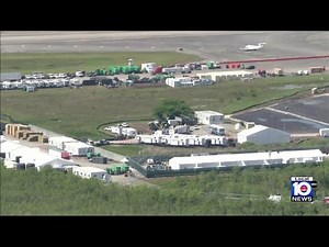 Federal and state lawmakers tour Alligator Alcatraz