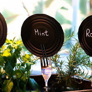 How to repurpose old kitchen supplies into new useful stuff! | 5-Minute Crafts Play