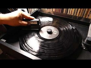 VPI 16.5 Record Cleaning Machine Demonstration