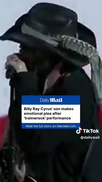 Trace Cyrus Pleads with Father After Inauguration Performance