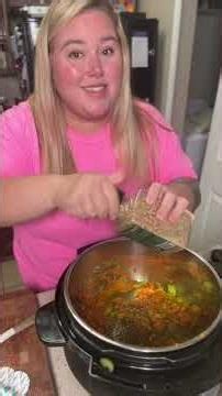 When in doubt… chicken noodle it out 🍜✨ This one-pot wonder is mom-approved, kid-devoured, and