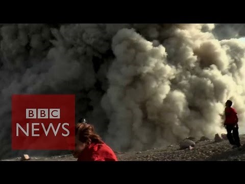 Nicaragua Volcano: Moment photographers capture eruption - BBC News