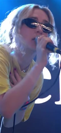 Blondshell - Docket live at #Glastonbury (2024) #blondshell #sotd #musictok #festival