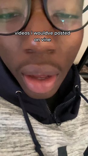 i love dry humor if you couldnt tell already #fyp #viral #younger #siblings #relatable #funny #vines