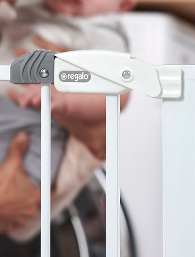 Easy Step® Extra Wide Safety Gate