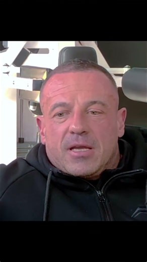 Mr Universe Chris Jones EXPOSES Overtraining Interview with Liquid Bullet #podcast #bodybuilding