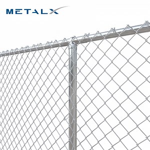 [Hot Item] Hot Dipped Galvanized 8FT Chain Link Fence Slats for Chain Link Fence for Soccer Fields