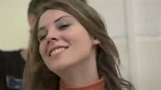 Wolf Alice - 'Fluffy'