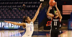 UMass transfer Noah Fernandes commits to Rutgers Basketball