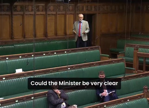 As the United States carries out illegal attacks at sea, we must defend international law, speak up for peace, and say without hesitation: no war with Venezuela. | Jeremy Corbyn