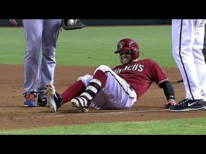 NYM@ARI: Ross dislocates his hip running to first