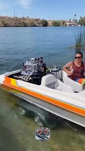 Rump Rump 🔥 Credit: @lake_havasu_boating_community | Hardline Hot Boats