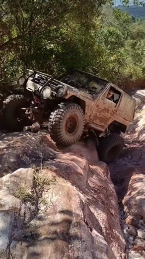 Suzuki Samarai Rock Crawler. #offroad #4x4 #4wd #suzuki #jimny #samurai