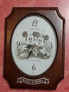 221011　レトロなキャラクター時計の修理（ムーブメント交換）