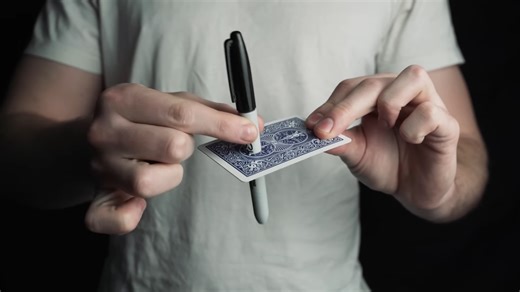 Watch how these pen tricks bend reality as we see it