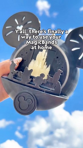 Disney Food Blog on Instagram: "We found a way to use your MagicBands at HOME! Link in bio to bring the Disney MAGIC ✨ wherever you are! Use code ‘DFB15’ for 15% off your order! #sponsored"