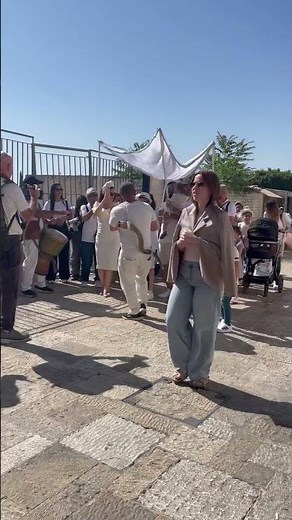 Joy, tradition, and dancing at the heart of Jerusalem —celebrating a Bar Mitzvah at the Kotel 🎉🇮🇱