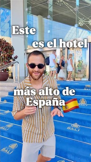 The tallest hotel in Europe: this is the Gran Hotel Bali 🏨 #shortvideo #benidorm #alicante #shorts