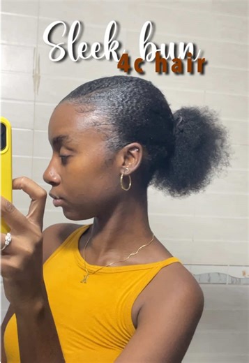 An easy way to successfully do a slick back ponytail on thick 4c hair.✨💅🏾 An cutie afro hairstyle tutorial.👸🏾 #4chair #4chairstyle #crochethair #yankytwist #creatorsearchinsights #creatorschachinsights #gummyhair #gummyhairwax