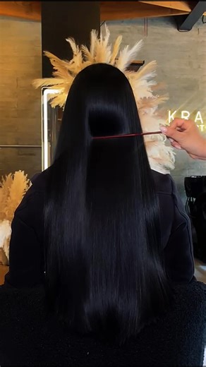 Krasivo Studio Salón de belleza & SPA Oaxaca on Instagram: "Porque el cabello largo no es casualidad. Es cuidado constante, decisiones conscientes y amor propio que se nota. ✨ Krasivo Studio & Spa — tu boutique de belleza integral en Oaxaca. Cuidamos de ti con servicios de cabello, uñas, cejas, pestañas, faciales, láser y masajes, en un ambiente elegante y relajante. 📍 Amapolas 1427, Col. Reforma, Oaxaca Lunes a sábado — 08:00 a 20:00 hrs 📲 Citas y WhatsApp: 951 117 9639 IG: @krasivostudio_oax