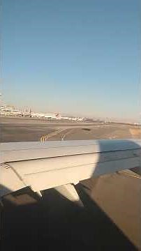 Airplane Landing in Washington, D.C, Washington Dulles International Airport