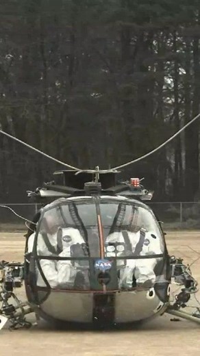 Can a Helicopter Survive Engine Failure? #helicopter #helicopterfly #helicoptersurvive | One Minute Education