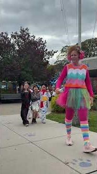 Fun Elementary School Halloween Parade (Part 3)