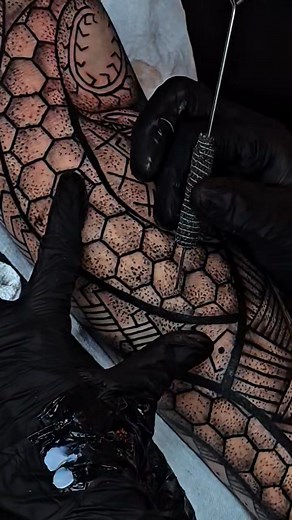 Filipino Tribal inspired Sleeve Project with Baybayin Script ⚔️ = Kalakasan, Pagpapatuloy, Katatagan, Biyaya, Magandang Ani, Kalasag at Proteksyon, Buhay at Balanse sa Buhay, Kasagaanan, Ginhawa, Pamilya, Ugnayan at Pagkaisa, Tapang at Kahusayan. Baybayin = “Walang Iwanan” Sinag Baybayin ⚔️✍🏻🇵🇭 📍Mandaluyong City #tattoo #tattoos #tattooartist #handpoke #BAYBAYIN #filipinotattoo | Sinag Baybayin