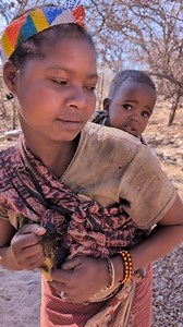 2.3M views · 66K reactions | Beautiful women from hadzabe, she have 5 kids #hadzabe #food #fblifestyle #foodie #hadzabetribe #traditional | Anko Dayana | Facebook