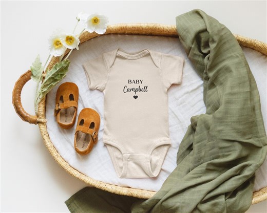 Custom Embroidered Onesie Bodysuit Custom Name Onesie New Born Gift Baby Rib Bodysuit Gift for New Mom Personalized Pregnancy Announcement - Etsy