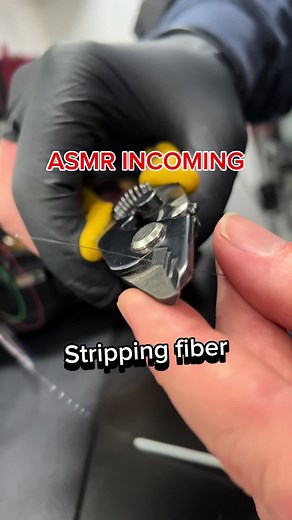 ASMR Fiber Splicing Techniques and Fun