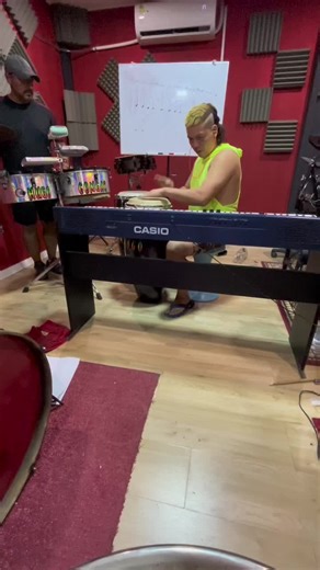 Aprende Salsa y Cumbia con Estilo Único