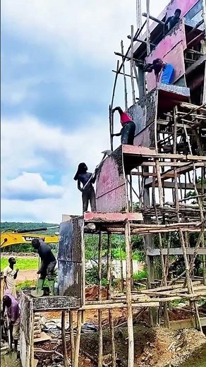 Collaborative construction process of buildings