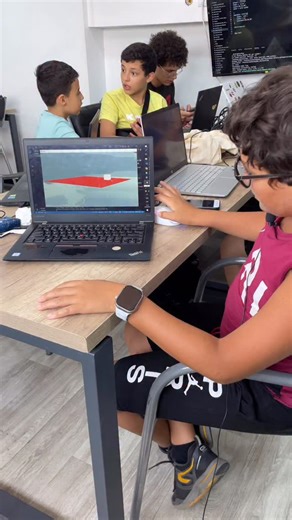 🎲 des petits vers la 3D ✨. Rendez-vous ce samedi pour le programme développement des jeux vidéos 👾 #gamedev #gamer #games #kids #3d #python | Techmology