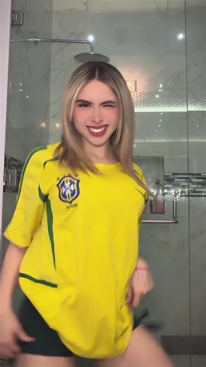 How to Do the Karen Torres Dance Trend with AI Effects