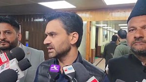 197K views · 4.7K reactions | Waheed rahman para speaks after his bill rejected in Assembly Waheed Ur Rehman Para J&K Peoples Democratic Party Mehbooba Mufti Youth PDP Omar Abdullah BJP Jammu & Kashmir #JammuAndKashmirAssembly #WaheedPara #OmarAbdullah #LandBill #NC #BJP #PDP #LegislativeSession | JK Newspoint | Facebook